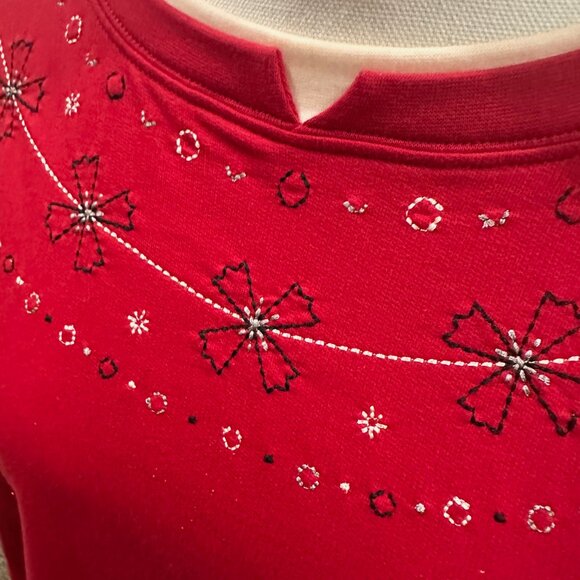 Koret red blouse with embroidered pattern size large - Picture 2 of 3